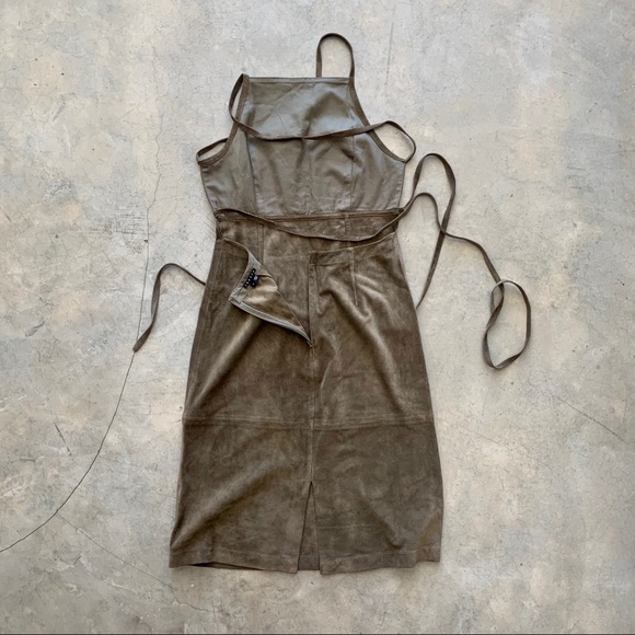 SOLD! THEORY 🥑 Olive Green Suede Apron Midi Dress - Picture 5 of 6